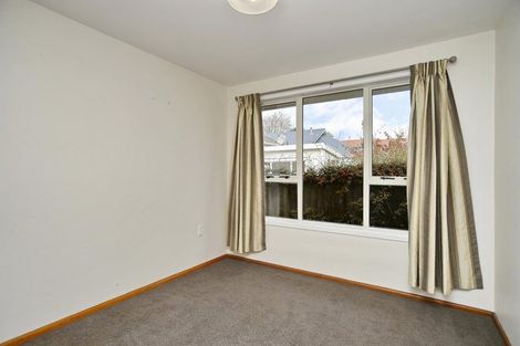Photo of property in 2/38 Dee Street, St Albans, Christchurch, 8014