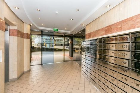 Photo of property in Orange Apartments/victoria Centr, 910/169 The Terrace, Wellington Central, Wellington, 6011