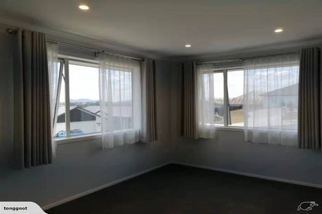 Photo of property in 6 Dulverton Rise, Flagstaff, Hamilton, 3210