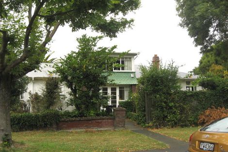 Photo of property in 12 Malvern Street, St Albans, Christchurch, 8014