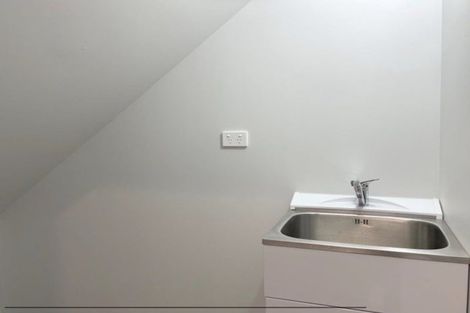 Photo of property in 1/5 Arawa Street, Frankton, Hamilton, 3204