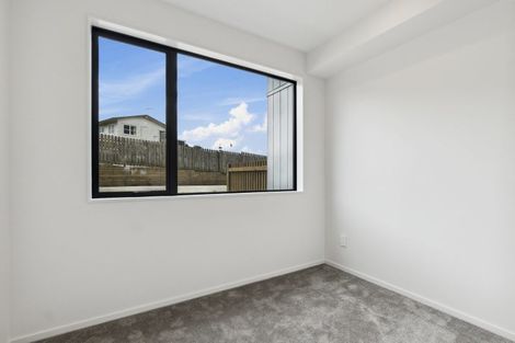 Photo of property in 143 Sykes Road, Weymouth, Auckland, 2103