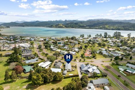 Photo of property in 127 Vista Paku, Pauanui, Hikuai, 3579