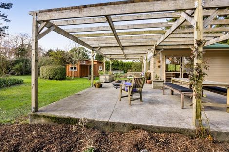 Photo of property in 164 Cross Road, Lepperton, New Plymouth, 4373