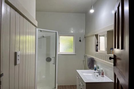 Photo of property in 106 Rattray Street, Riccarton, Christchurch, 8041