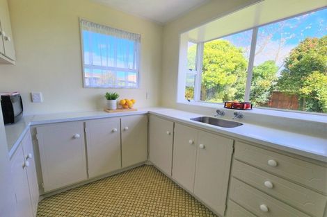 Photo of property in 44 Escort Grove, Awapuni, Palmerston North, 4412
