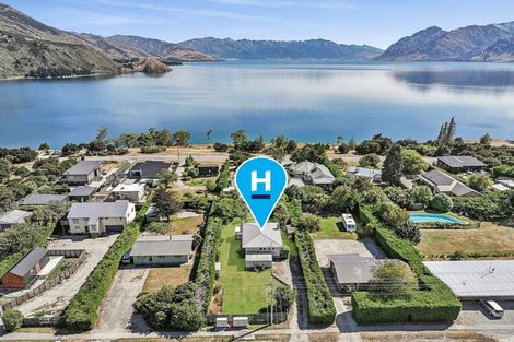 Photo of property in 24 Capell Avenue, Lake Hawea, Wanaka, 9382