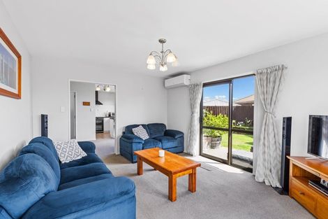 Photo of property in 1/49 Ben Nevis Drive, Broomfield, Christchurch, 8042