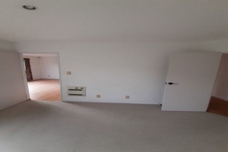 Photo of property in 27 Staveley Street, Avonhead, Christchurch, 8042