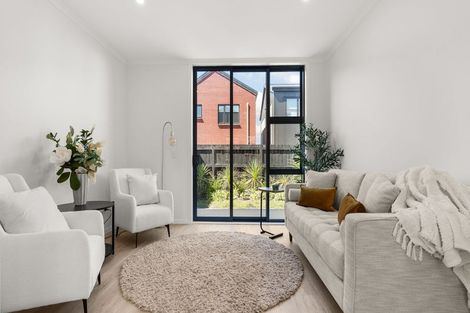 Photo of property in 15 Te Tihi Street, Wiri, Auckland, 2104