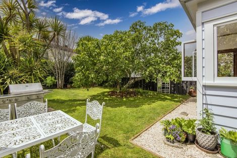 Photo of property in 4 Mays Street, Devonport, Auckland, 0624