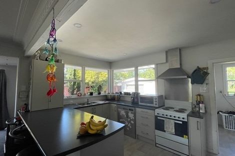 Photo of property in 240a Wainoni Road, Avondale, Christchurch, 8061