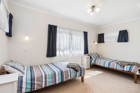 Photo of property in 16 Lovatt Crescent, Kensington, Whangarei, 0112