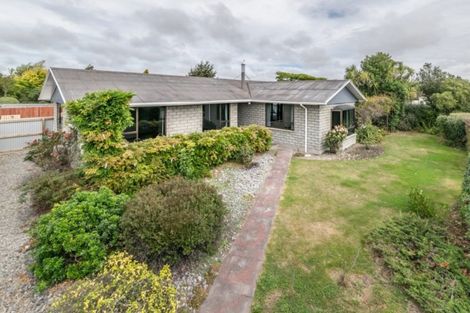 Photo of property in 31 Gladstone Road, Woodend, 7610