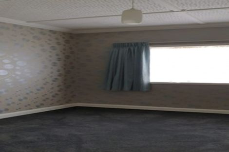 Photo of property in 2a Mace Street, Waitara, 4320