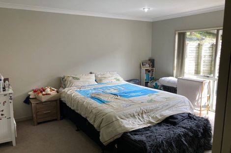 Photo of property in 61 Helleur Road, Massey, Auckland, 0614