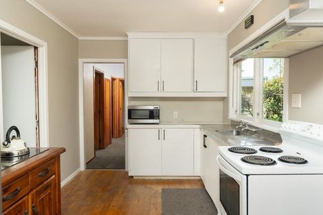 Photo of property in 53 Ogle Crescent, Te Kamo, Whangarei, 0112
