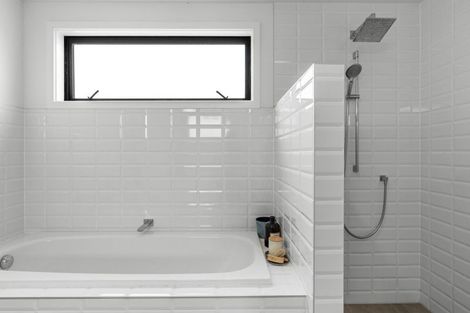 Photo of property in 194 Main Sh25 Road, Tairua, 3508