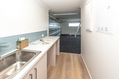 Photo of property in 32 Tirimoana Place, Otamatea, Whanganui, 4501