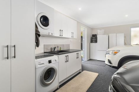 Photo of property in 18 Tranquil Grove, Omokoroa, 3114