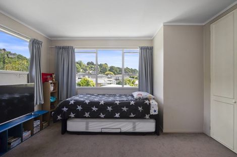 Photo of property in 4 Parvin Place, Pukekohe, 2120