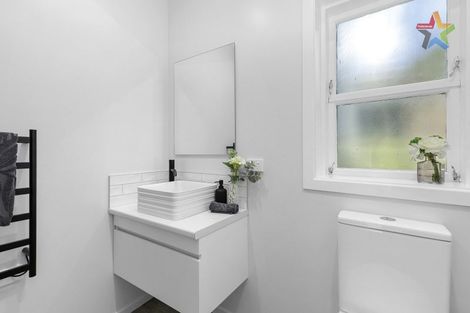 Photo of property in 84 Holborn Drive, Stokes Valley, Lower Hutt, 5019