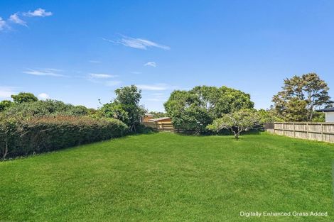 Photo of property in 95 Kitchener Road, Waiuku, 2123