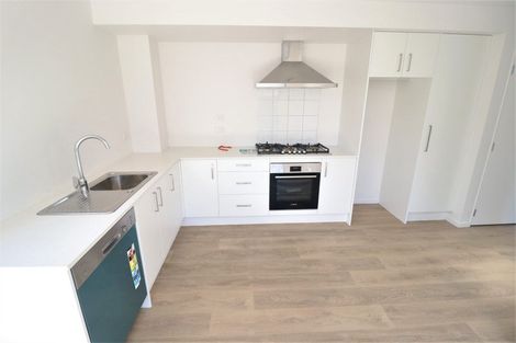 Photo of property in 34 Hobsonville Point Road, Hobsonville, Auckland, 0616