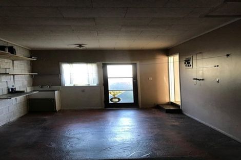 Photo of property in 2/13 Hayward Road, Papatoetoe, Auckland, 2025