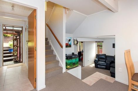 Photo of property in 10 Len Brown Place, Pukekohe, 2120