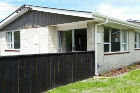Photo of property in 1/36 Edward Avenue, Edgeware, Christchurch, 8013