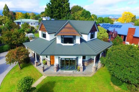 Photo of property in 6 Hillcrest Lane, Levin, 5510