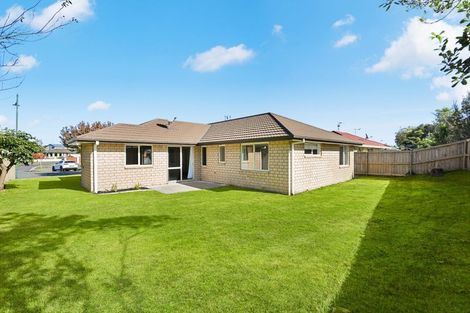 Photo of property in 11 Chancery Close, Hamilton East, Hamilton, 3216