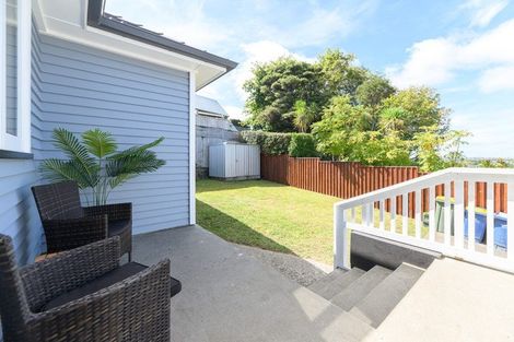 Photo of property in 54 Don Buck Road, Massey, Auckland, 0614