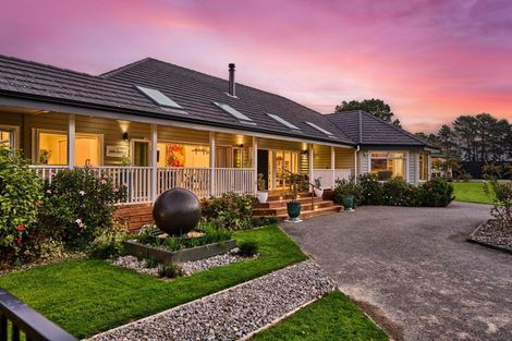 Photo of property in 140 School Road, Te Horo, Otaki, 5582