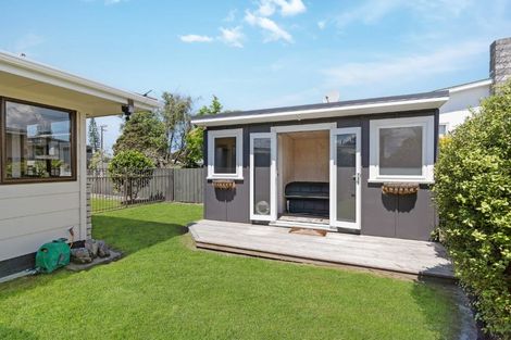 Photo of property in 101b Kiwi Road, Whangamata, 3620