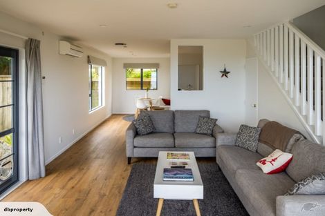 Photo of property in 27f3 Kanpur Road, Broadmeadows, Wellington, 6035