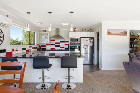 Photo of property in 27 Green Island Bush Road, Blackhead, Dunedin, 9076
