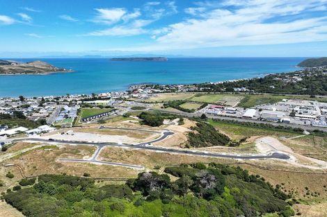 Photo of property in 74 Mo Street, Plimmerton, Porirua, 5026