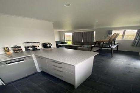 Photo of property in 17 Slim Street, Bader, Hamilton, 3206