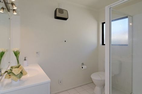 Photo of property in 187a Godley Road, Titirangi, Auckland, 0604