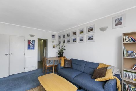 Photo of property in Hobson Court Flats, 84/70u Hobson Street, Thorndon, Wellington, 6011