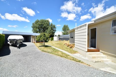 Photo of property in 62 Omahau Crescent, Twizel, 7901