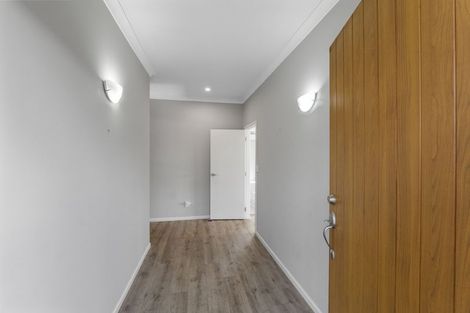 Photo of property in 195 Heta Road, Highlands Park, New Plymouth, 4312