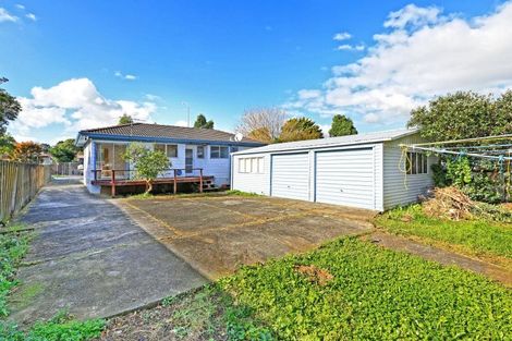 Photo of property in 365 Bucklands Beach Road, Bucklands Beach, Auckland, 2012