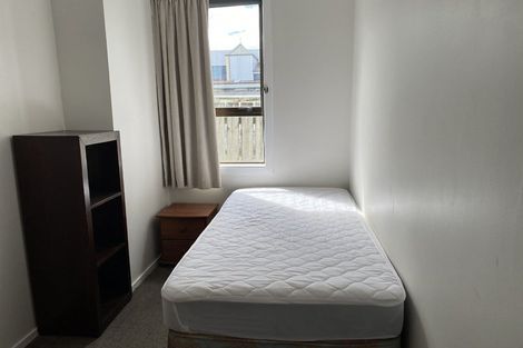 Photo of property in 35 Bay Street, Petone, Lower Hutt, 5012