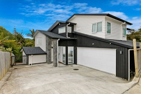 Photo of property in 28 Shah Place, Glen Eden, Auckland, 0602