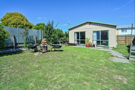Photo of property in 408 Huia Street, Camberley, Hastings, 4120