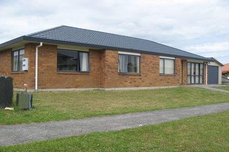 Photo of property in 24 Manston Road, Mangere, Auckland, 2022