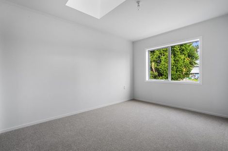 Photo of property in 8 Meander Drive, Welcome Bay, Tauranga, 3112